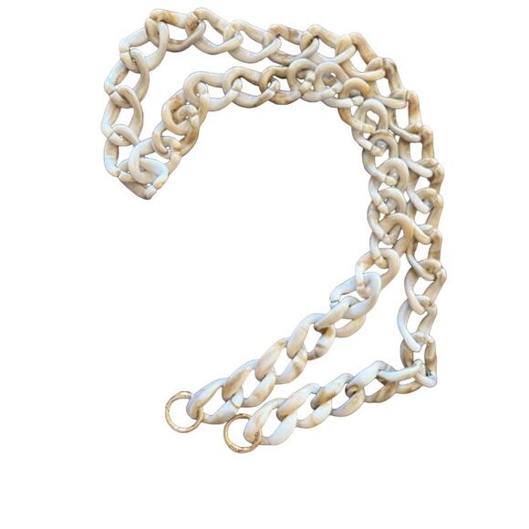 BUY NOW RETAIL $40 Acrylic Resin Chain! Choice Natural Sand, Navy, & Tortoise* - Picture 5 of 7